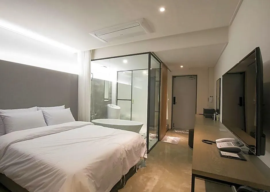 Hotel Wolmido Incheon 2*,  South Korea