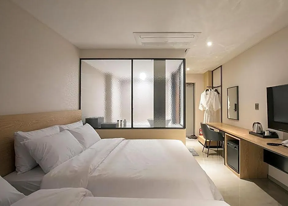 Hotel Wolmido Incheon 2*,
