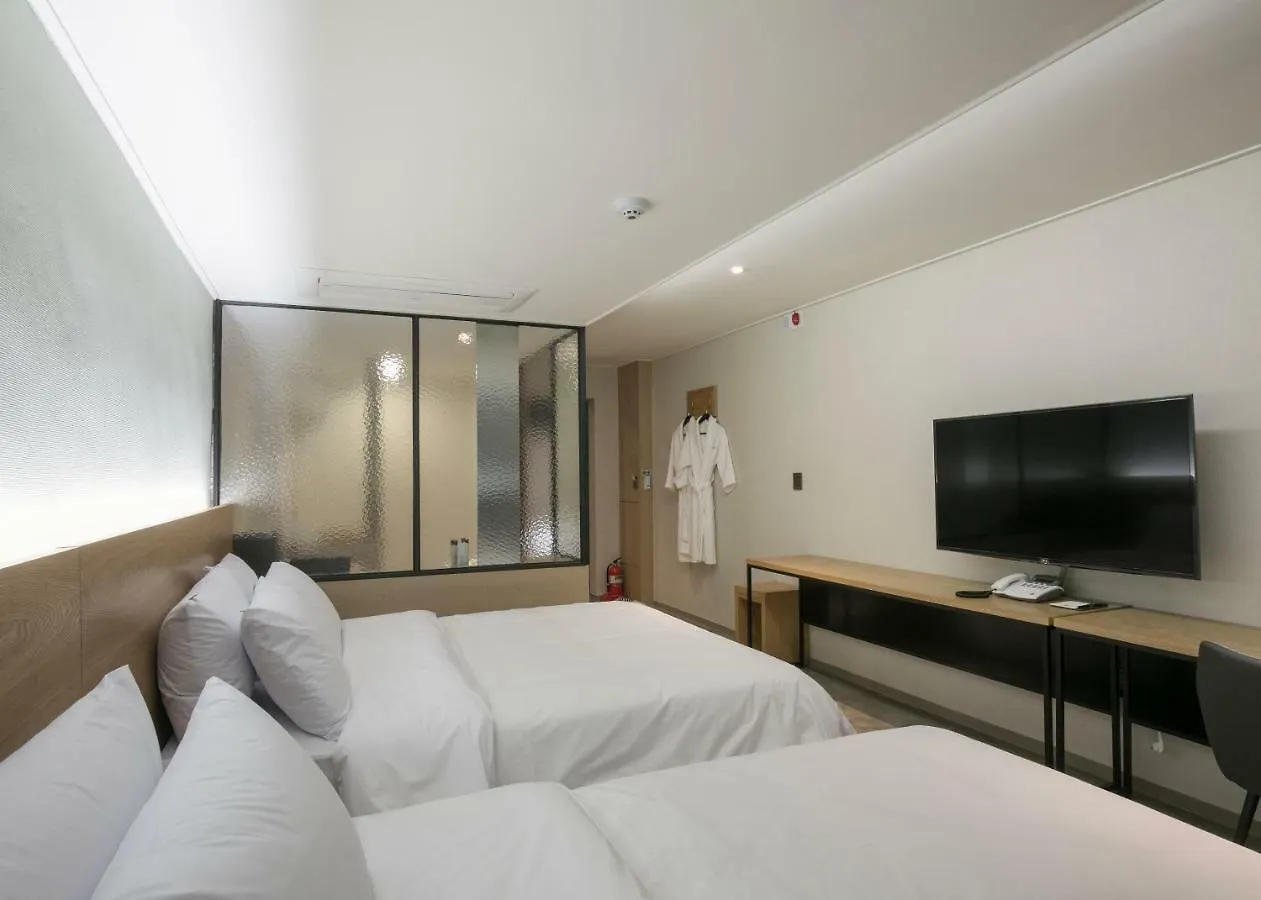 Hotel Wolmido Incheon 2*,  South Korea